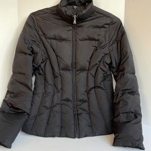Apt 9 zip front black fitted mock neck puffer jacket size small